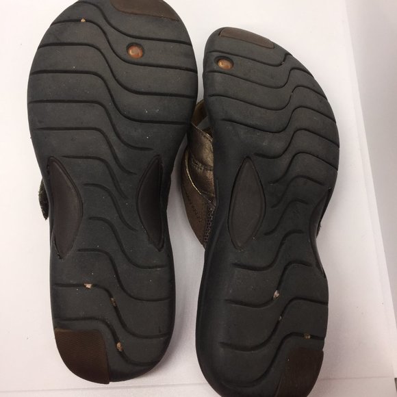 Clarks Pewter Bronze Leather Slip On  Sandals  6 - Picture 10 of 10